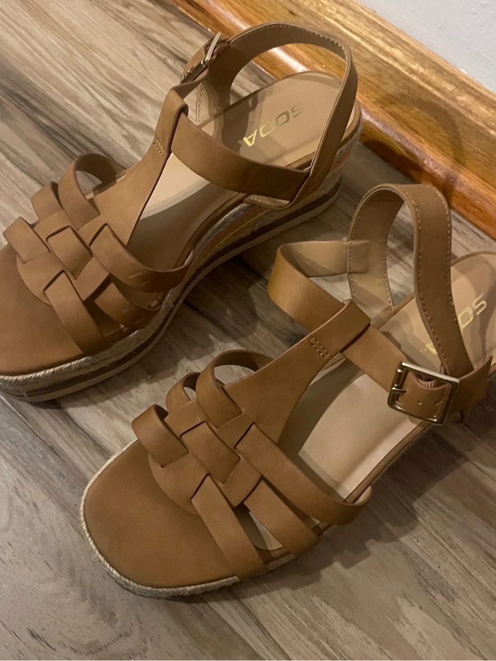 Escada wedge sandals